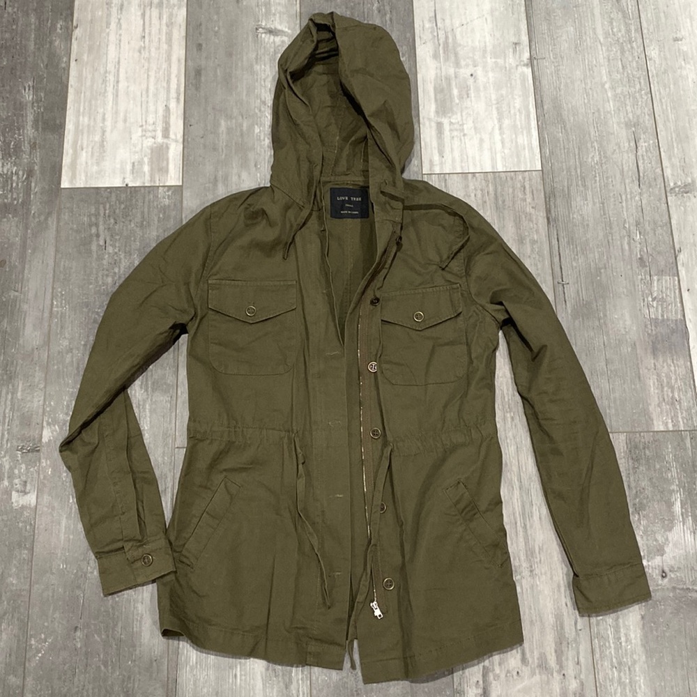 NWOT LOVE TREE Women’s Long Olive Green Lightweight Trench Jacket, Size S